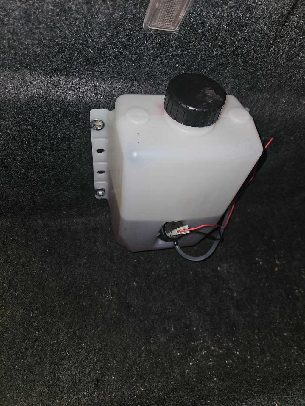 Built-In Bleach Box™ — Tire smoke system / Burnout & Drag Racing Traction Kit