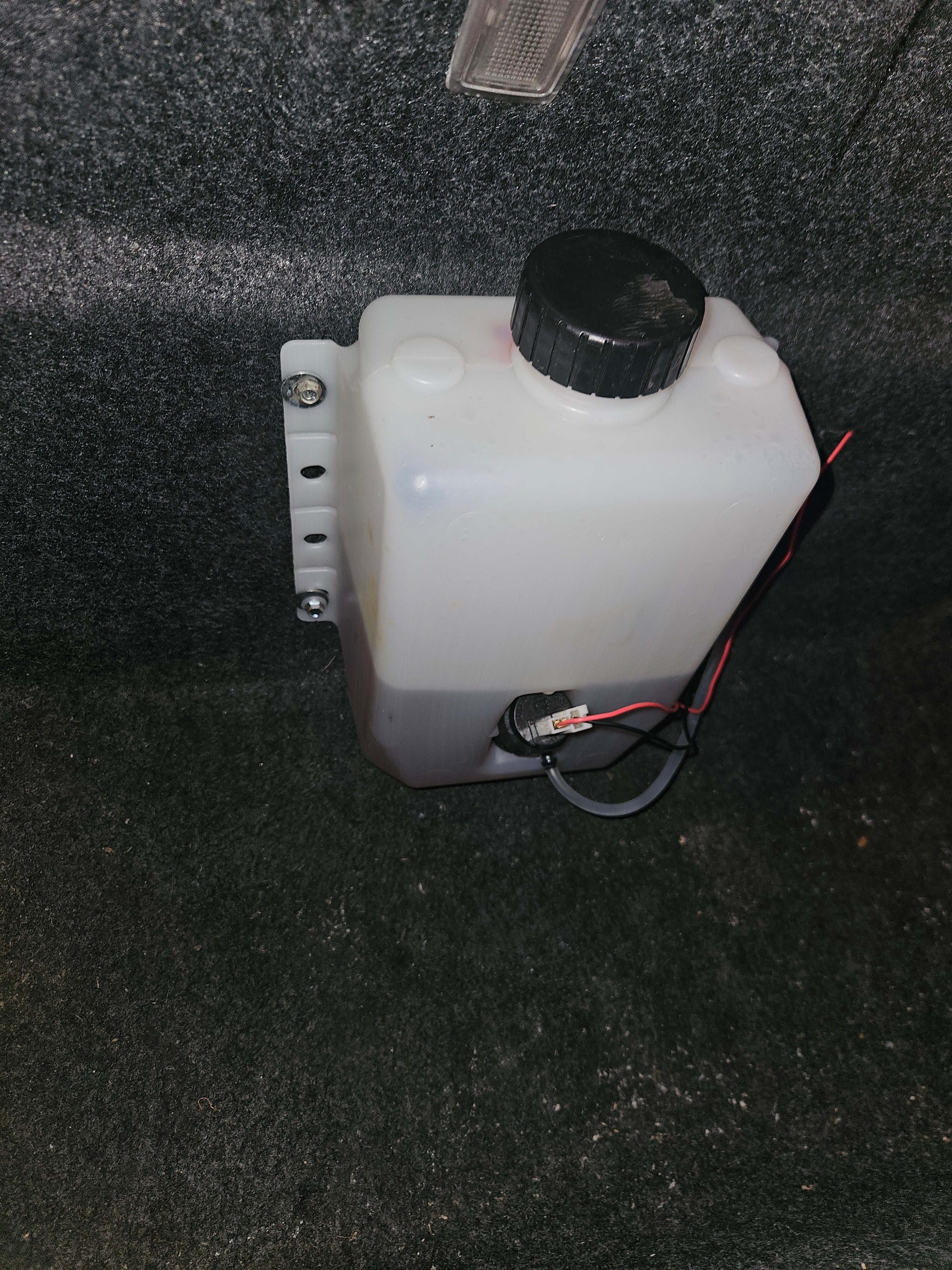 Built-In Bleach Box™ — Tire smoke system / Burnout & Drag Racing Traction Kit